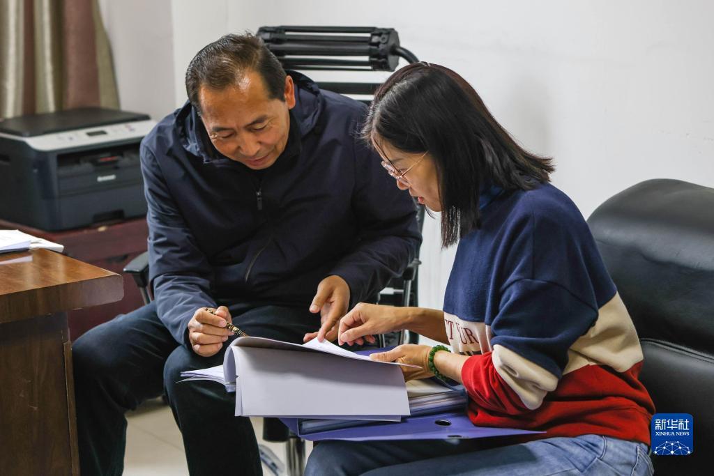 希尔顿游戏糖果